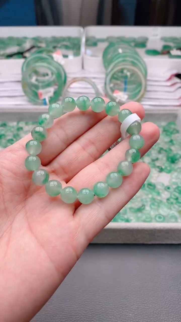 石英质玉手串未镶嵌非洲翠手串多样性发其一