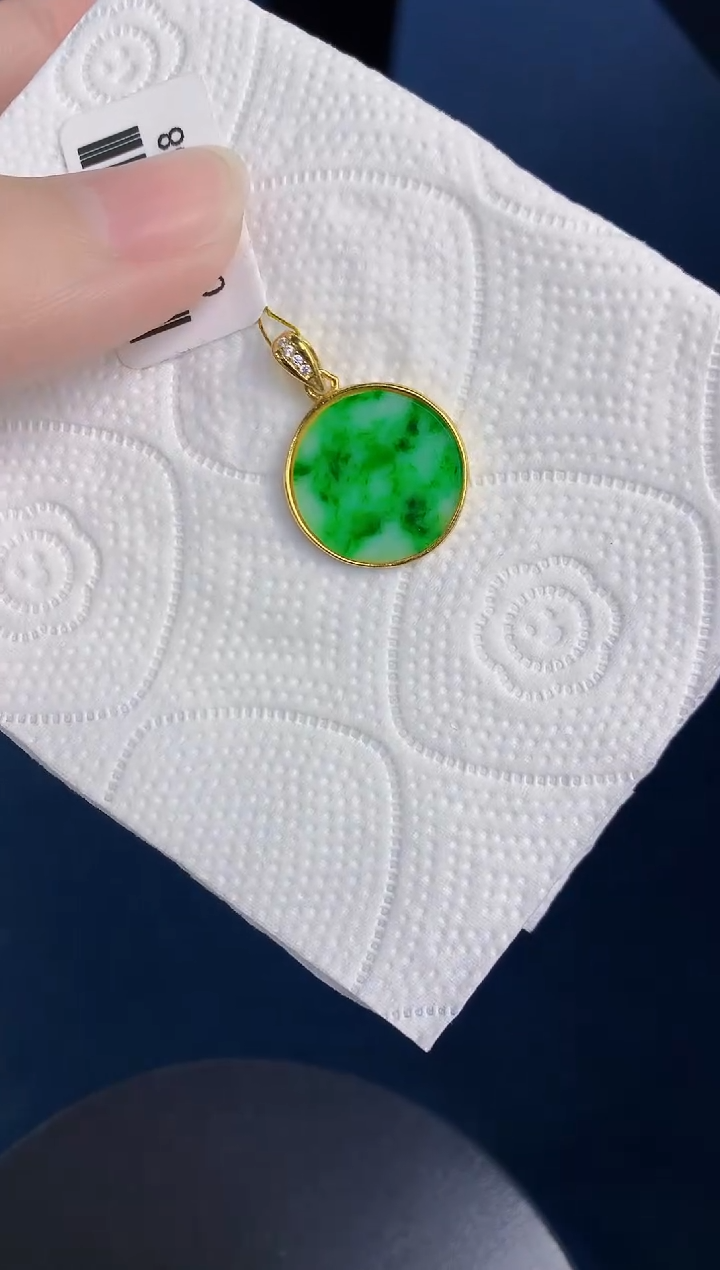 颈饰未镶嵌翡翠天然翡翠缅甸A货