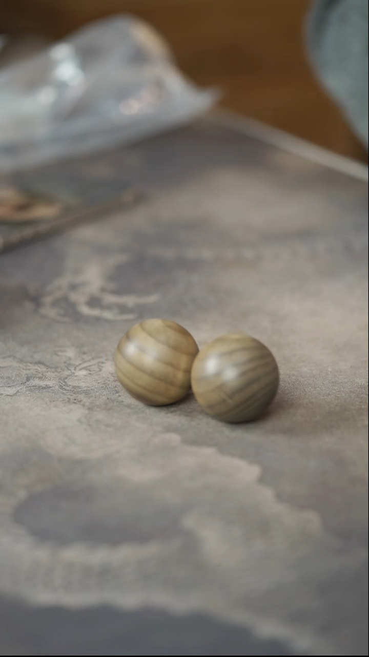 金丝楠原木精工40MM手球一对