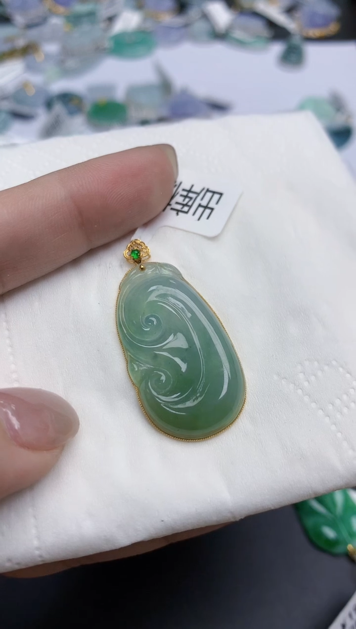 【闪购商品】翡翠颈饰18K金镶嵌天然缅甸翡翠A货