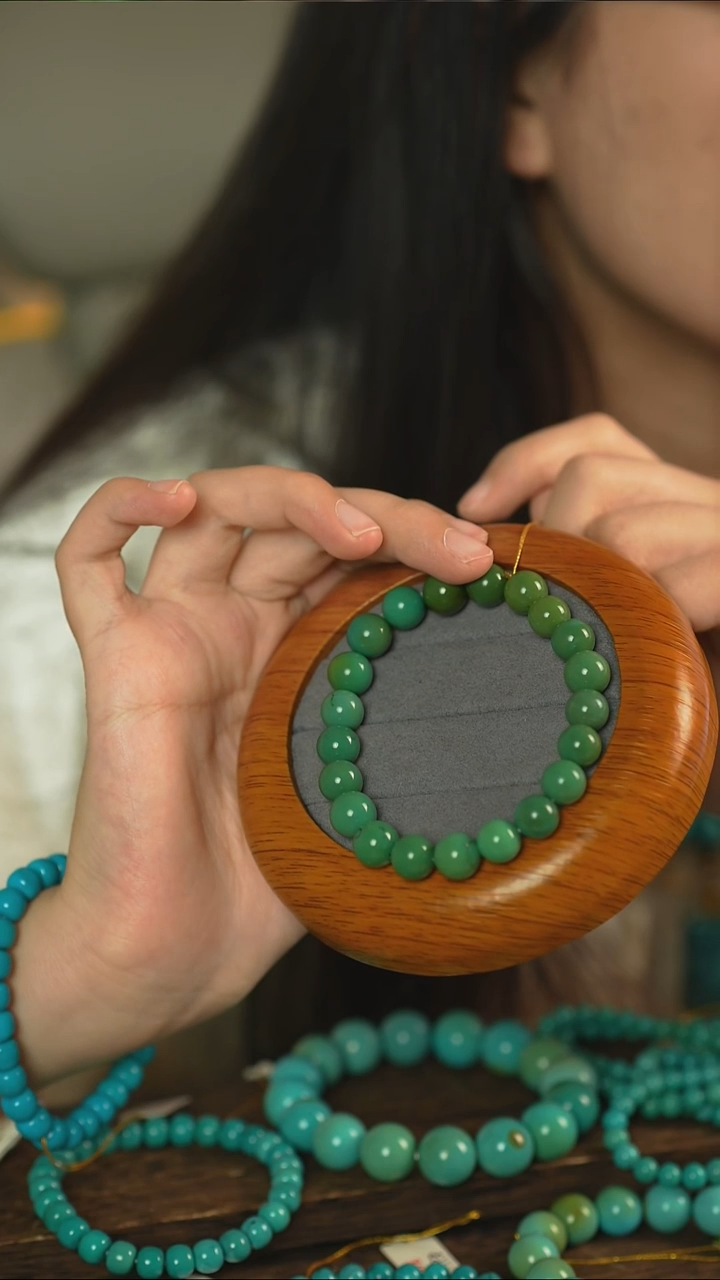 未镶嵌绿松石手串老型