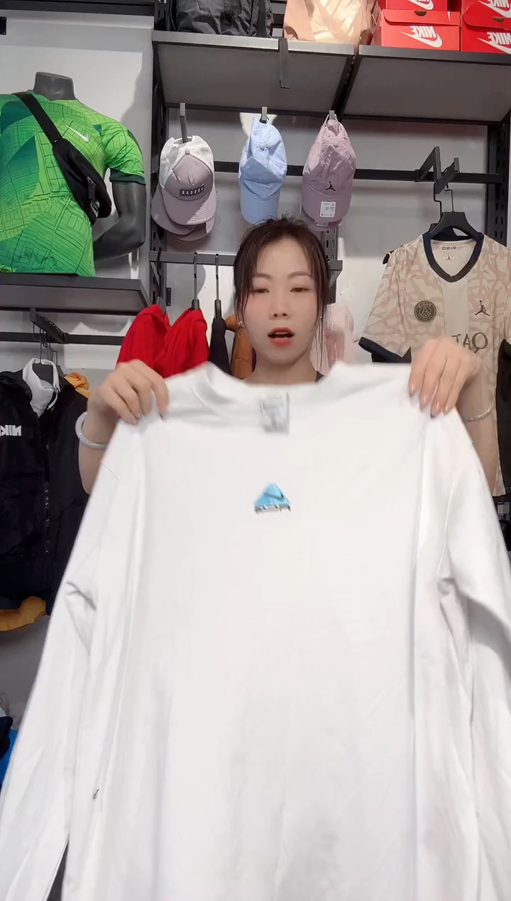 1348编码 瑕疵款直播间过款为准 尺码175