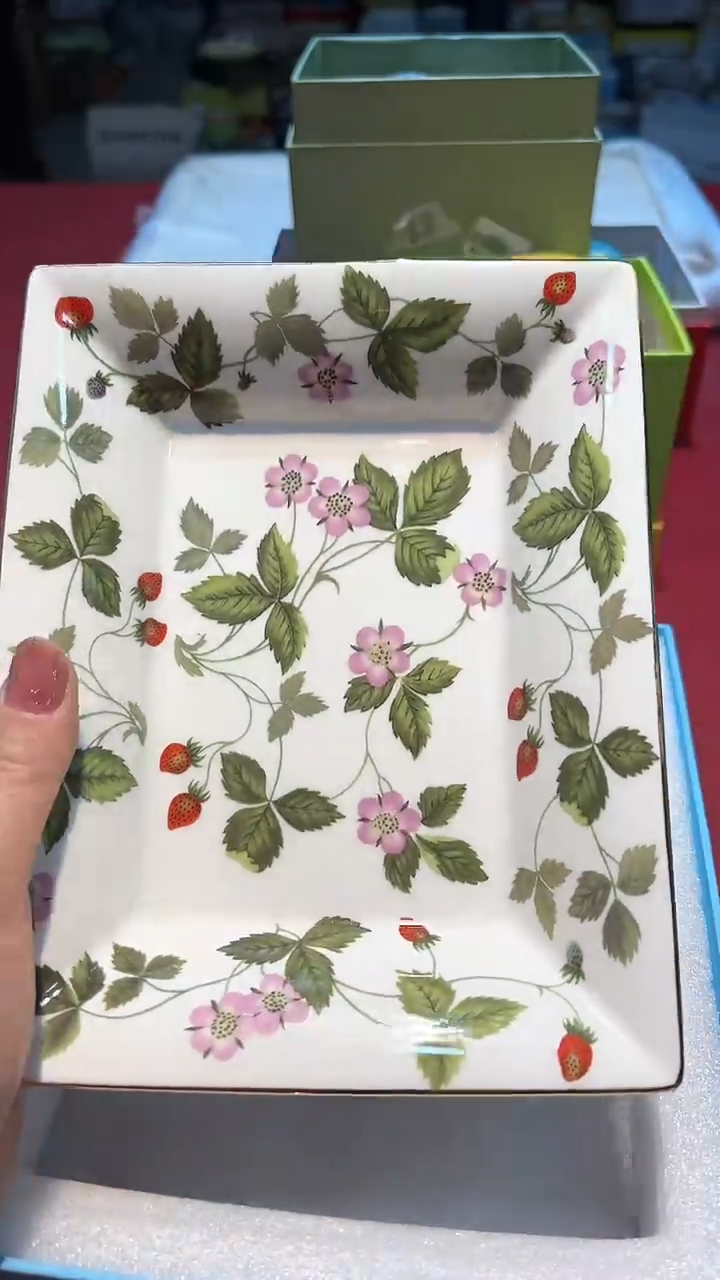 【闪购商品】瓷片锅碗瓢盆一件不剩