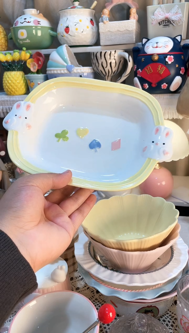 【闪购商品】瓷片兔子长盘 质量好发货快放心拍