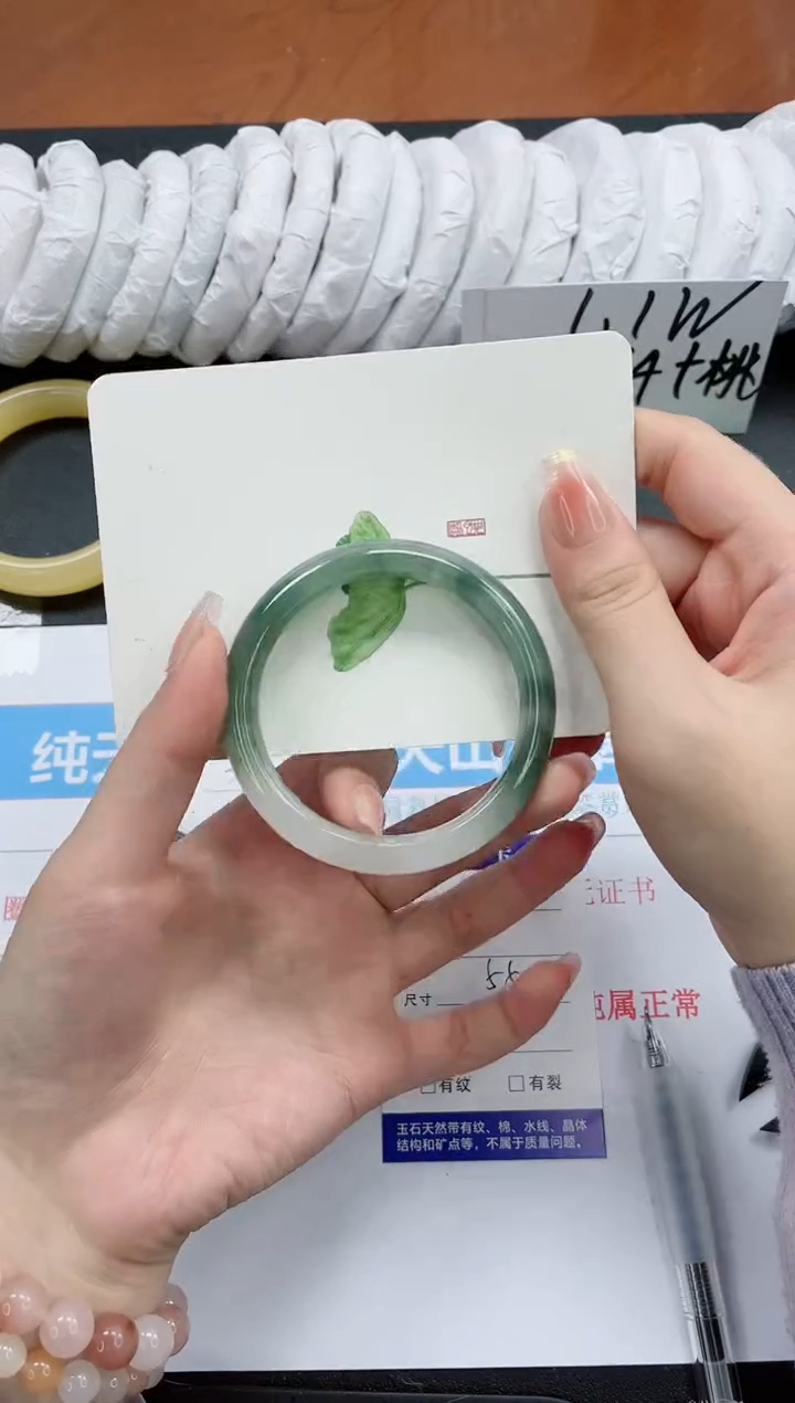 【闪购商品】石英质玉手镯未镶嵌k48-55.2