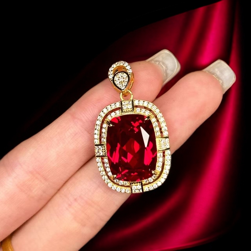 瑾萱高订名饰095-轻奢培育3A红宝石精切925银镀金吊坠