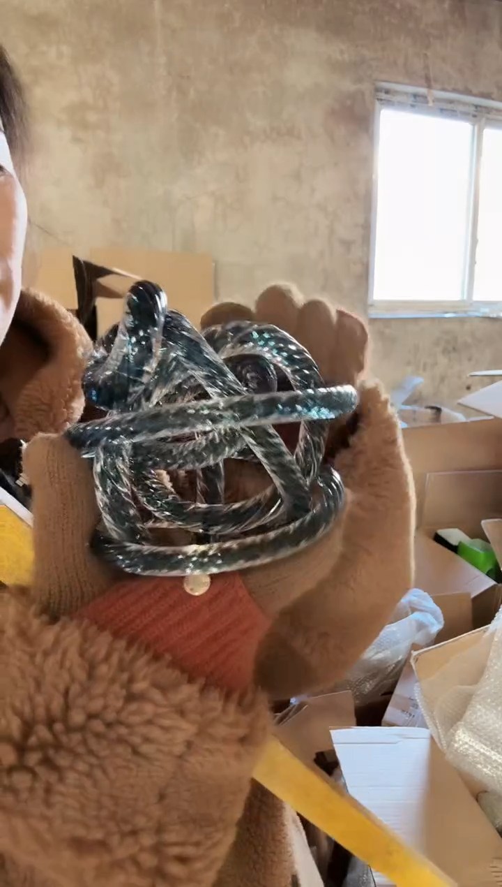 546直播玻璃花瓶大