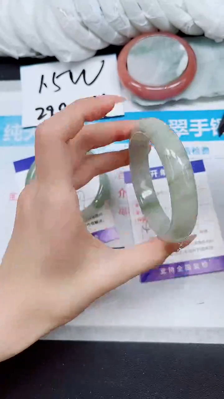 【闪购商品】石英质玉手镯未镶嵌A181-59/60