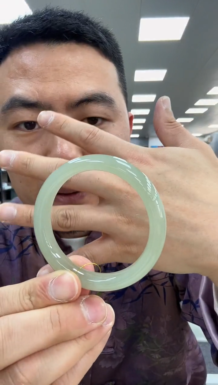 【闪购商品】和田玉手镯未镶嵌53  186