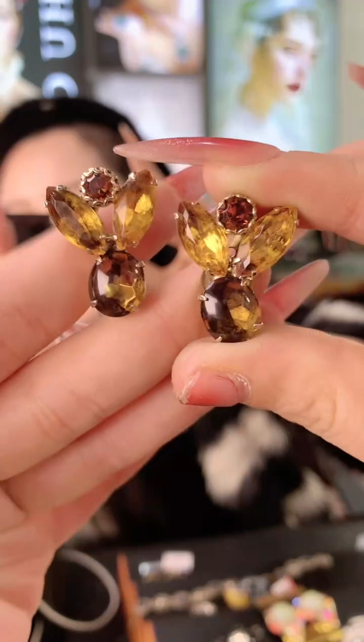 【闪购商品】瓷片楚楚中古珠宝甄选不退换