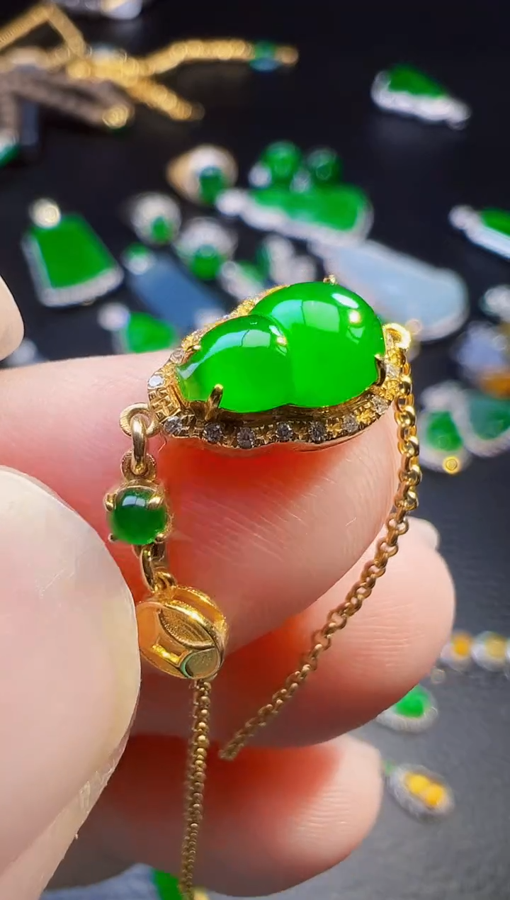 18K金镶嵌手链翡翠雅***6翡翠