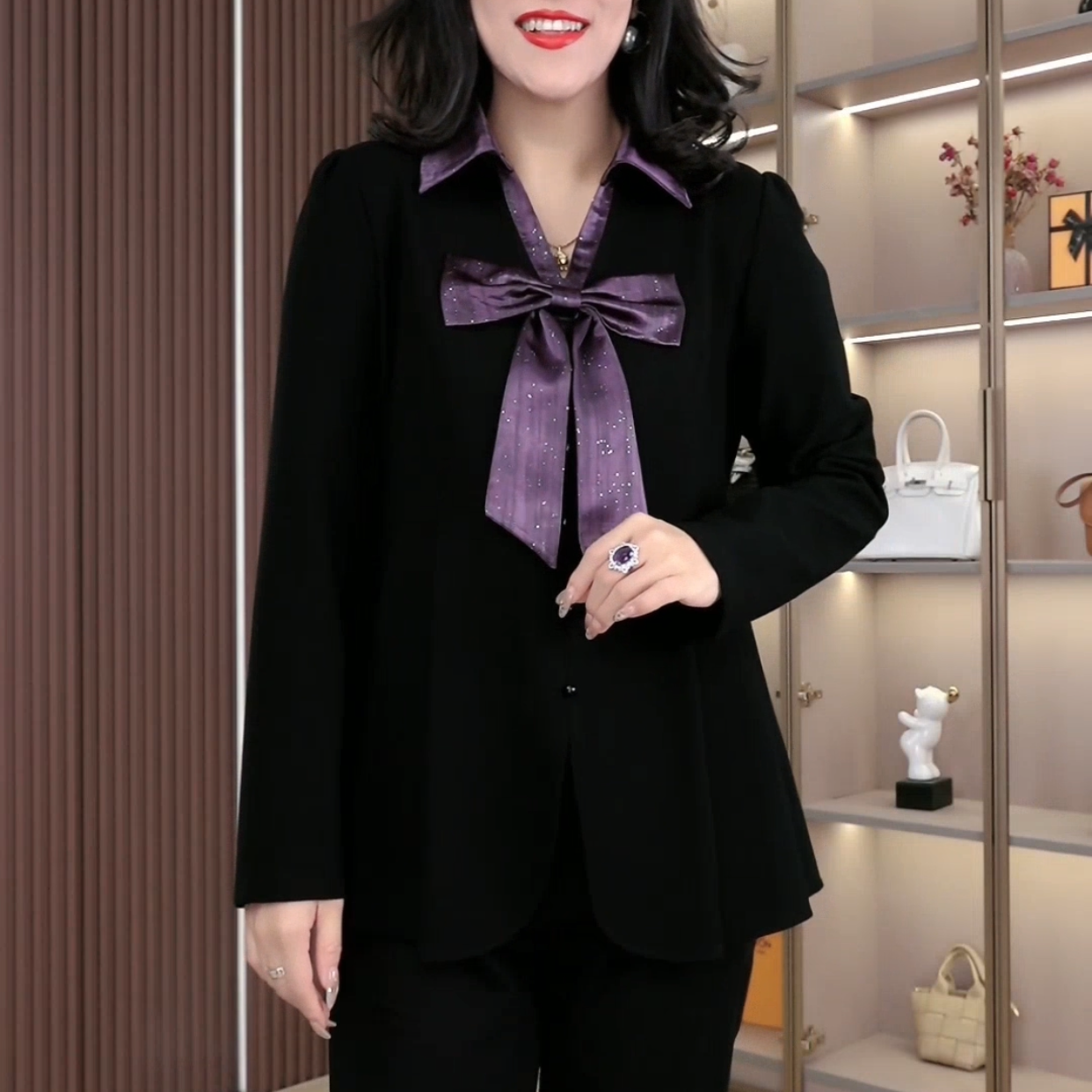 丹思慕秋季新款洋气显白蝴蝶结宽松百搭遮肉显瘦上衣ZSX25A0010