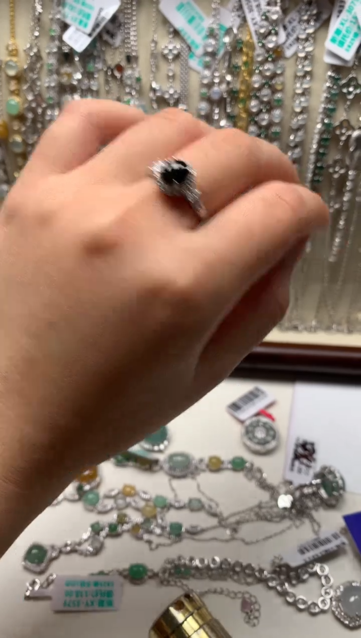银S925镶嵌戒指翡翠1