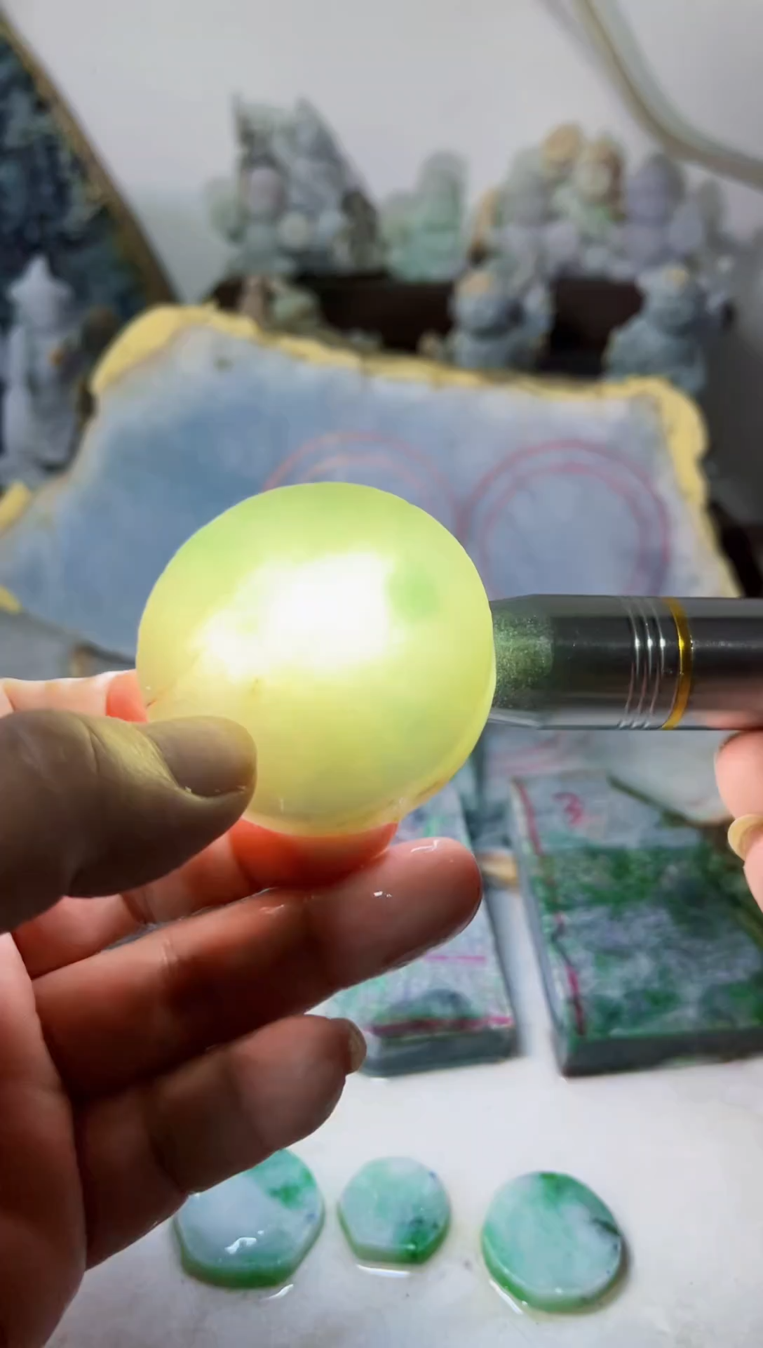 【闪购商品】翡翠吊坠(不含链)未镶嵌A849