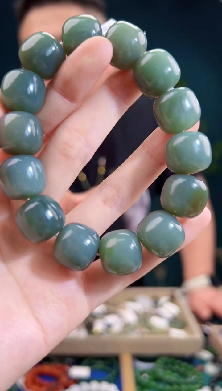 颈饰未镶嵌和田玉多样性发货 拍一单发一个