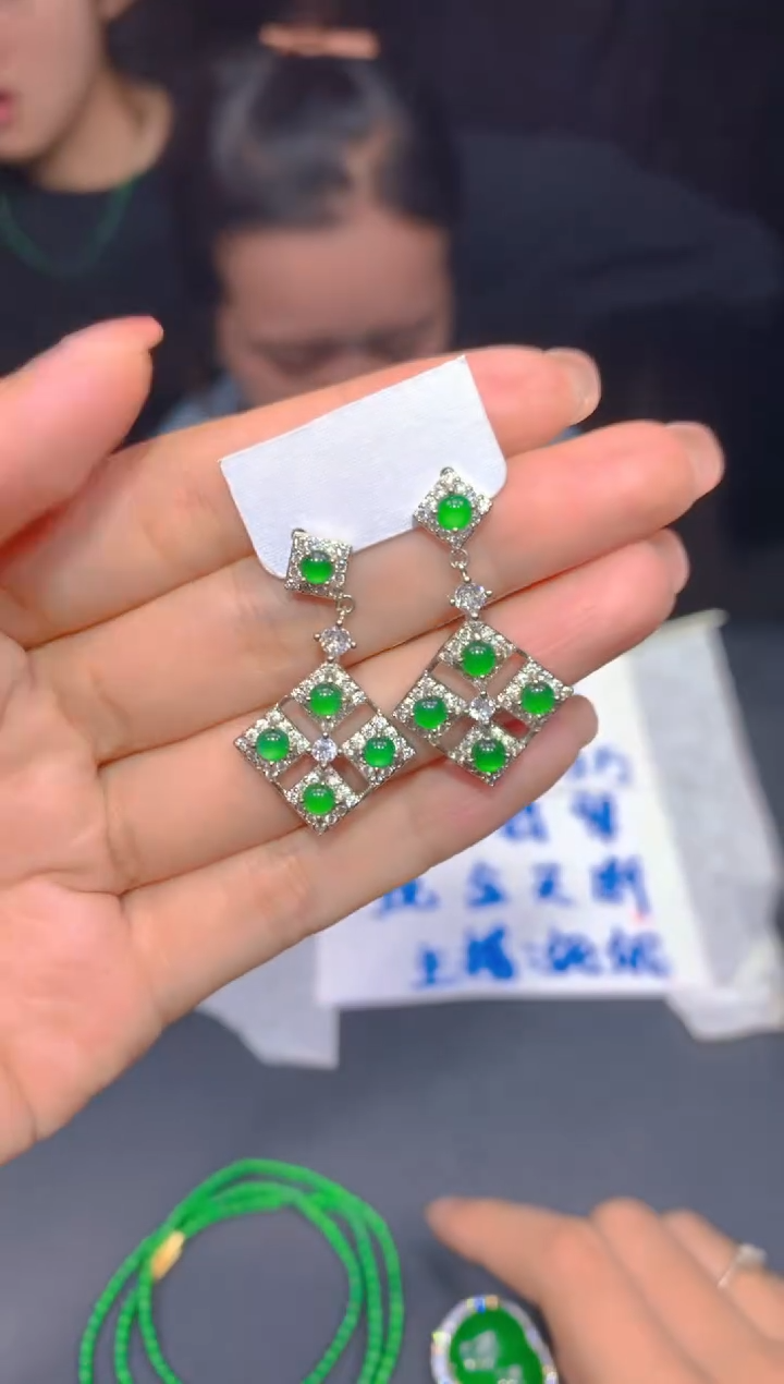 【闪购商品】定制翡翠未镶嵌254多样性发货（发其一）