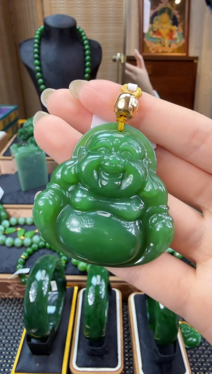 【闪购商品】和田玉（碧玉）吊坠(赠链)18K金镶嵌 