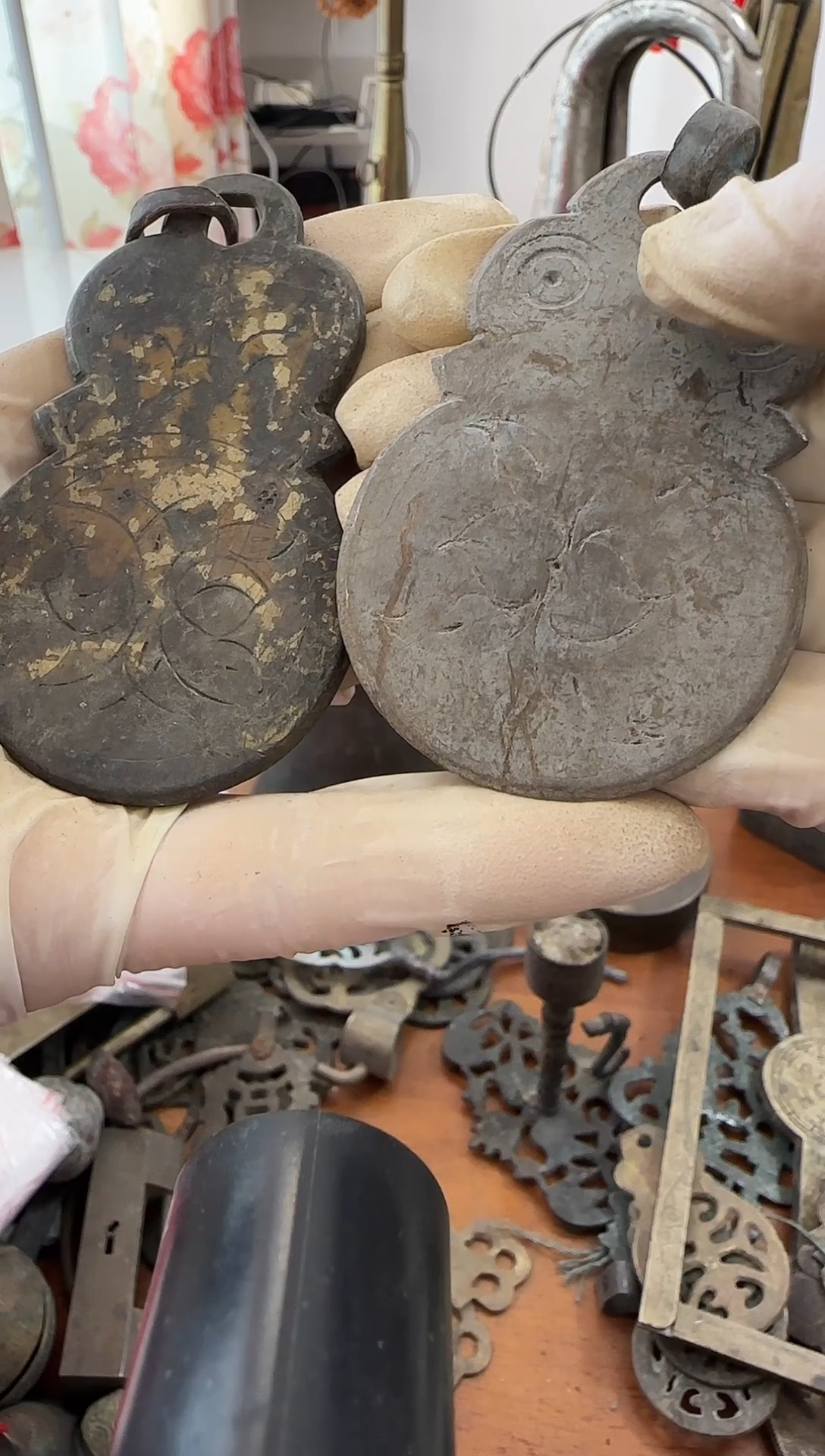 s****y拉手2个，，，，，