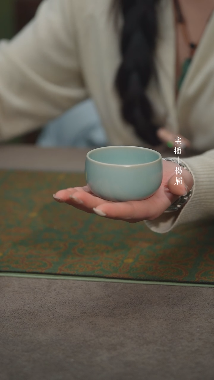 【闪购商品】小禅定杯-汝瓷张海英-眉