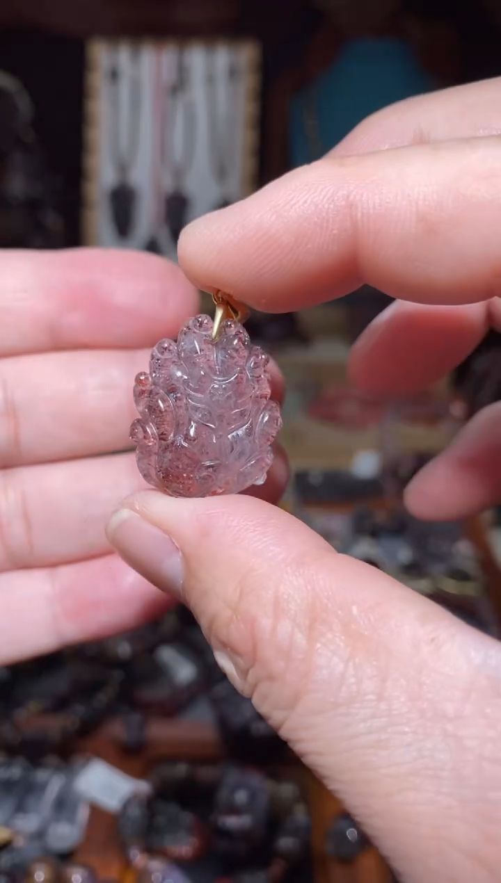 【闪购商品】水晶金草莓凤九吊坠未镶嵌多样性