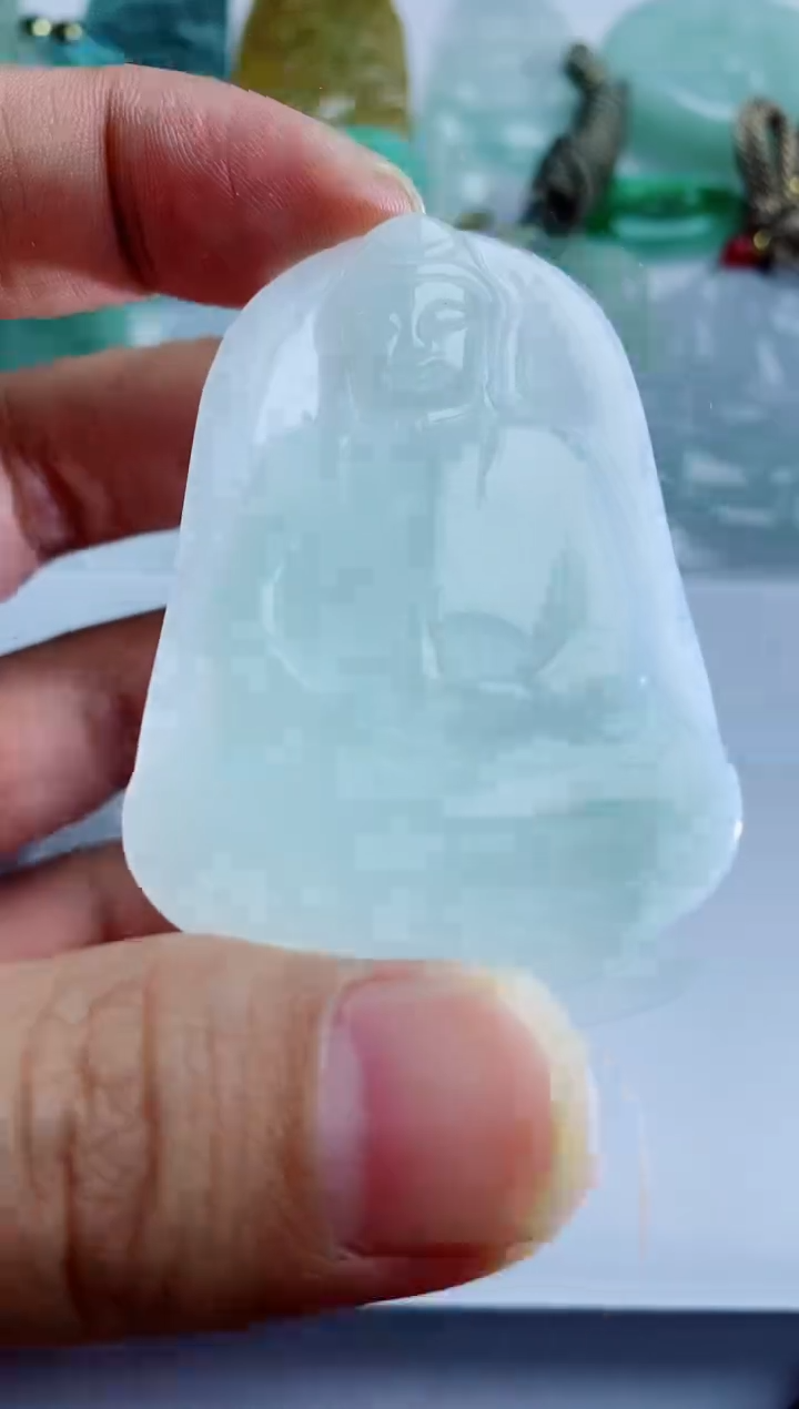 【闪购商品】翡翠吊坠(不含链)未镶嵌1