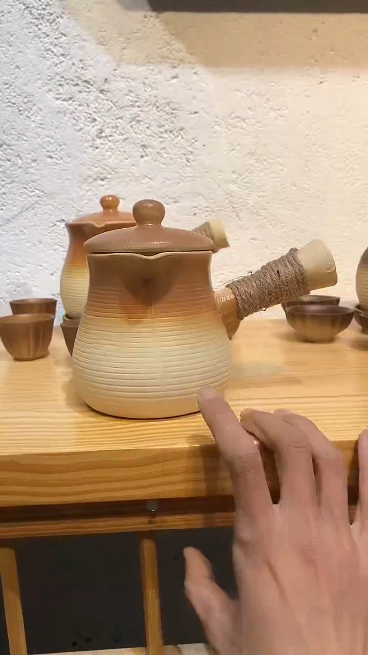 【闪购商品】750ml收腰逸品罐罐壶   嘻嘻嘻