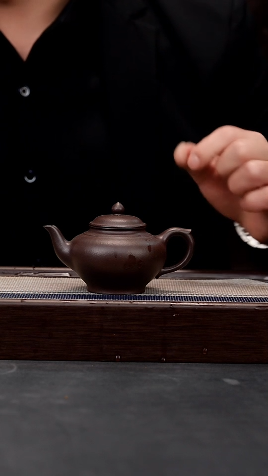 【闪购商品】紫砂茶壶老紫泥全手笑樱（瑕疵）
