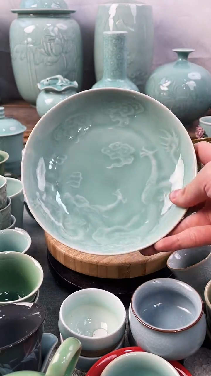 【闪购商品】特价 微瑕 慧仙青瓷 壶承