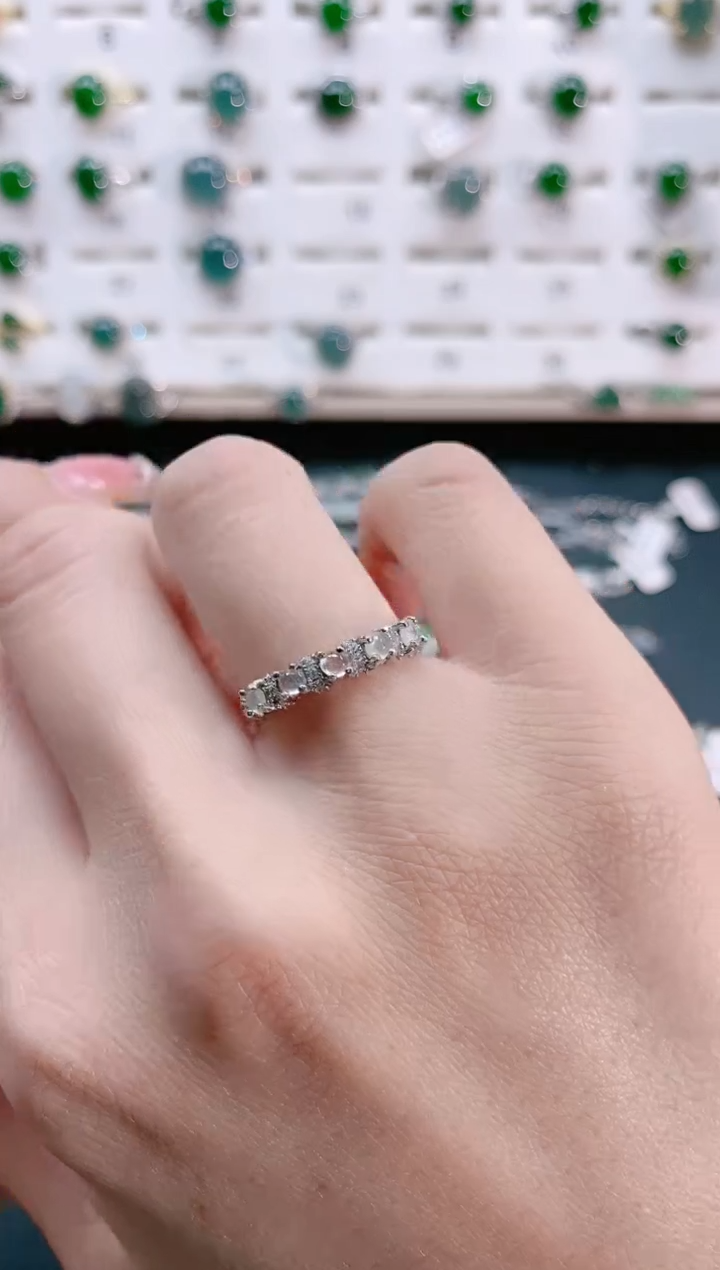 【闪购商品】翡翠戒指银S925镶嵌天然翡翠