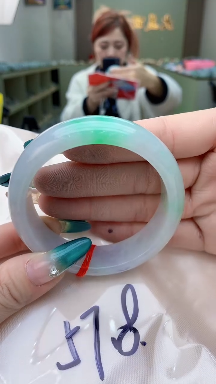 【闪购商品】翡翠手镯未镶嵌0263218753