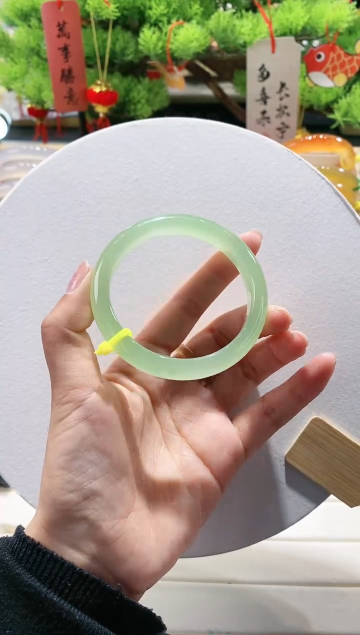 【闪购商品】玛瑙/玉髓手镯未镶嵌126-56.5