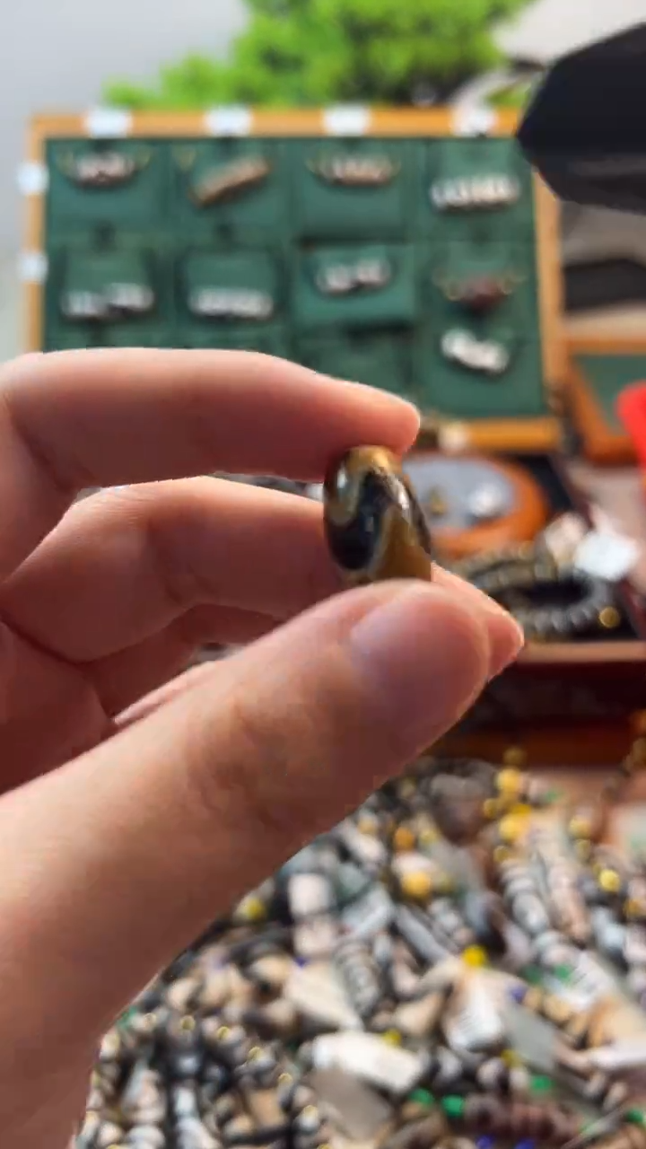 玛瑙/玉髓（覆膜）颈饰未镶嵌82（微瑕随机发货）