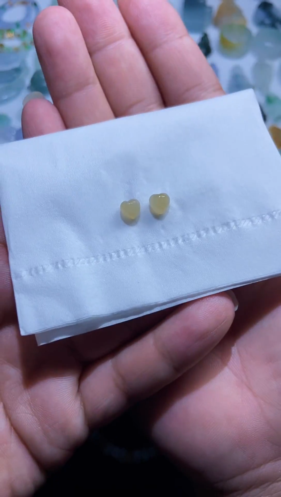 未镶嵌定制翡翠冰黄小心心
