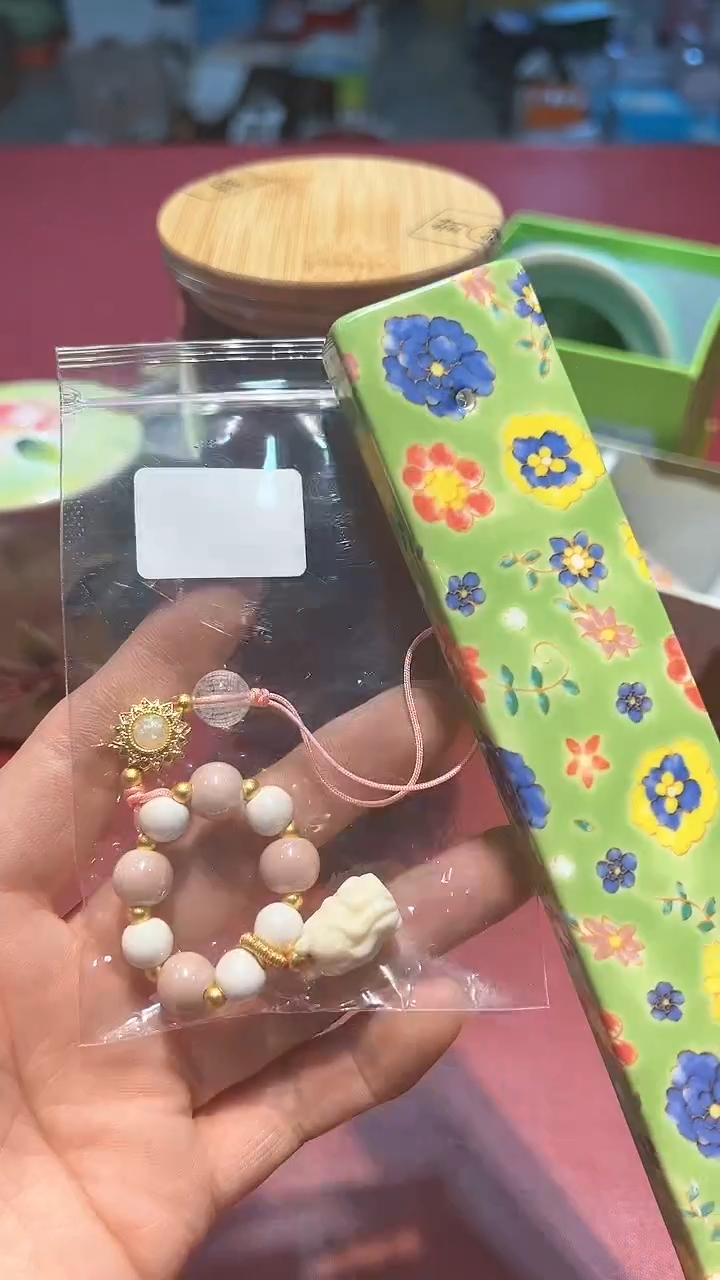 【闪购商品】瓷片锅碗瓢盆一件不剩