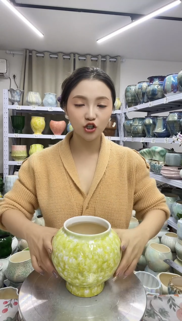 【12.1】花盆 高度：15  口径：11