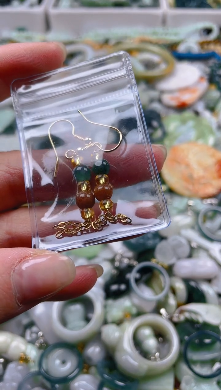 【闪购商品】翡翠颈饰未镶嵌/D/翡翠A货一图一物