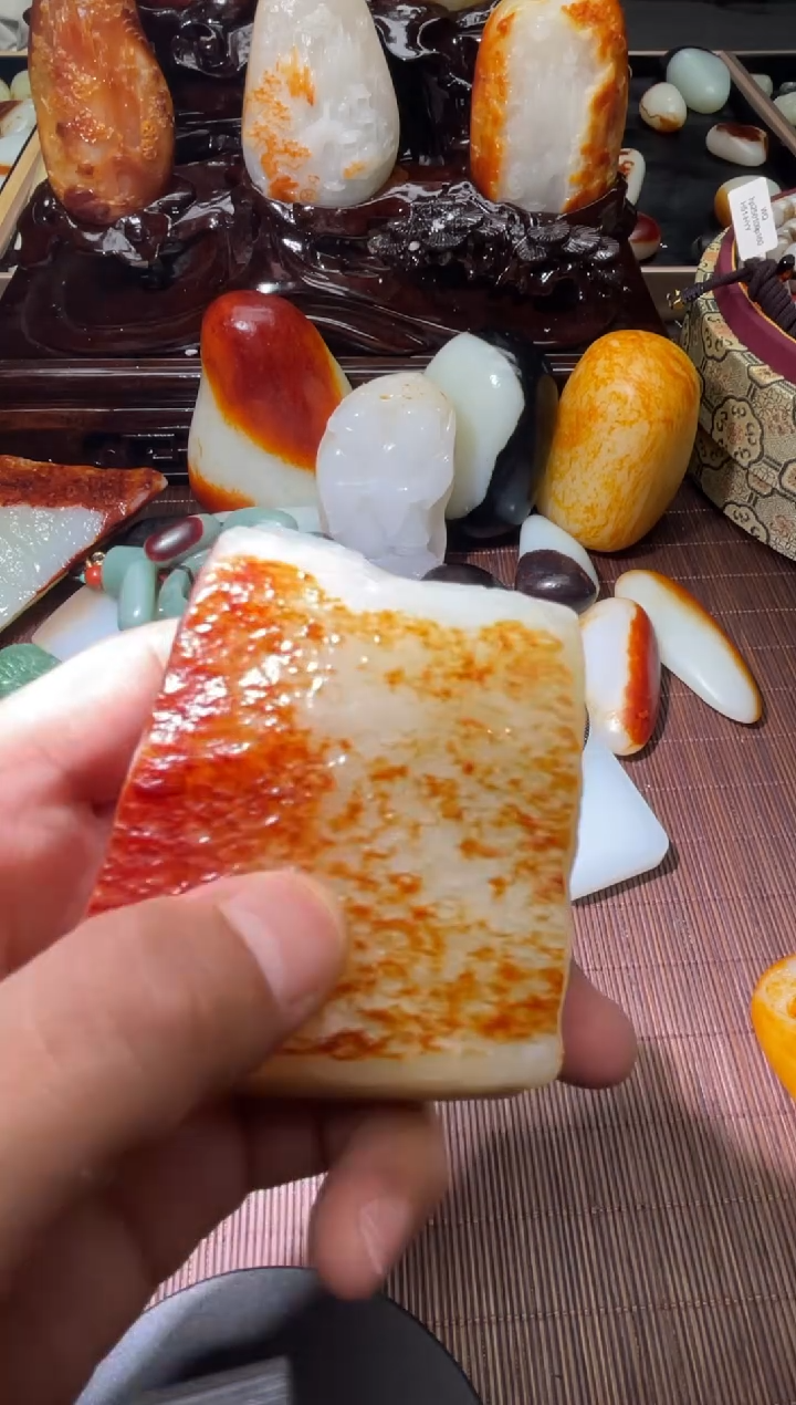 颈饰未镶嵌和田玉国****11