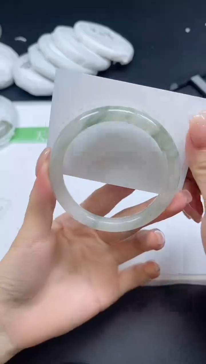 未镶嵌手镯石英质玉0197-5859