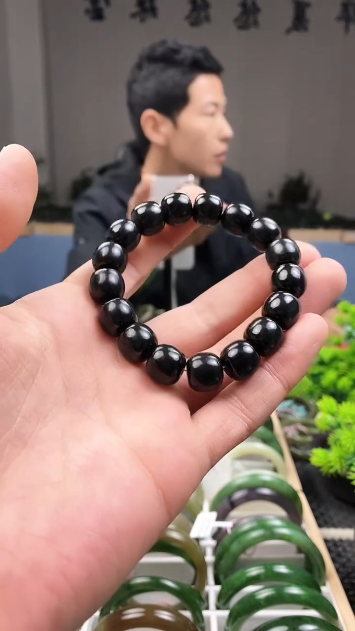 【闪购商品】和田玉手镯未镶嵌12mm