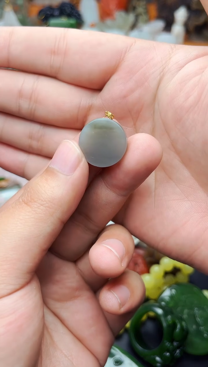 【闪购商品】和田玉颈饰18K金镶嵌平安牌 01