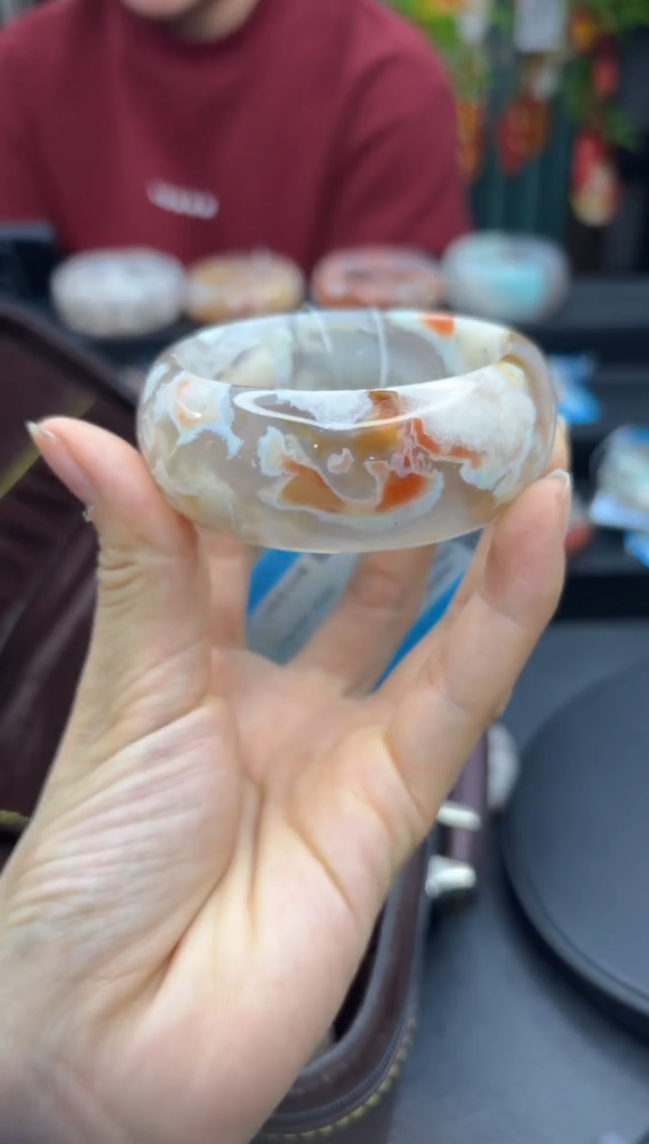 【闪购商品】石英质玉手镯未镶嵌2253（54圈）