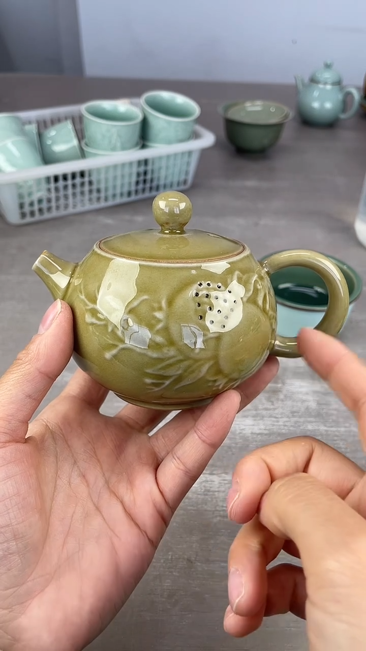 青瓷仓储清仓福利微微暇