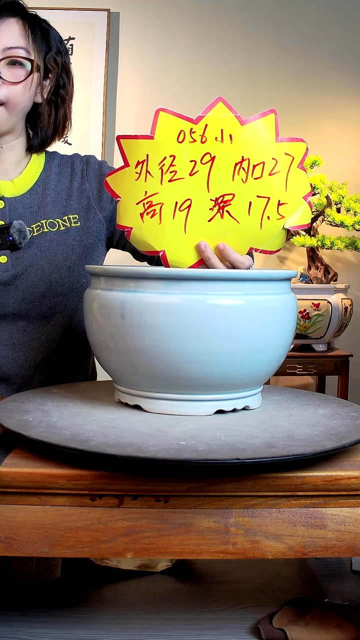 056小灰色0000000000000000000000