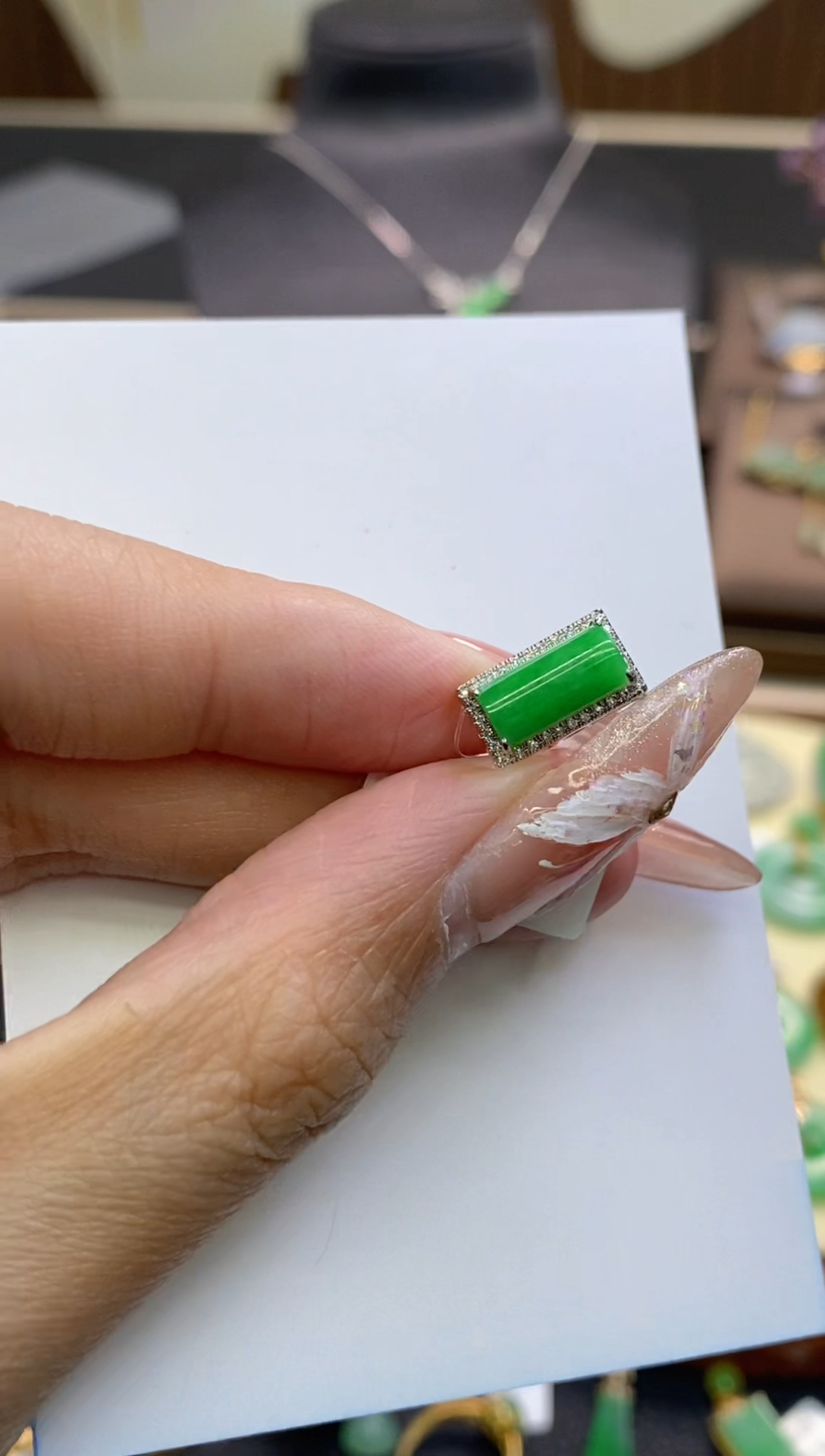 【闪购商品】翡翠颈饰18K金镶嵌净货11998
