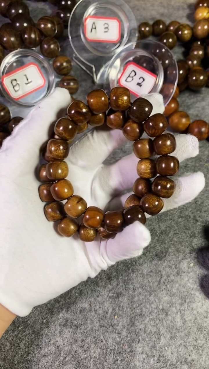 【闪购商品】金丝楠木雕小叶桢楠枯木筒珠1.2*1.3