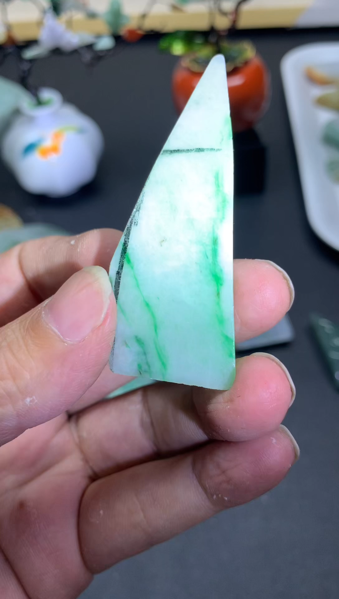【闪购商品】翡翠颈饰未镶嵌天然翡翠A货