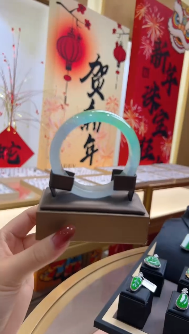 【闪购商品】翡翠手镯未镶嵌订金