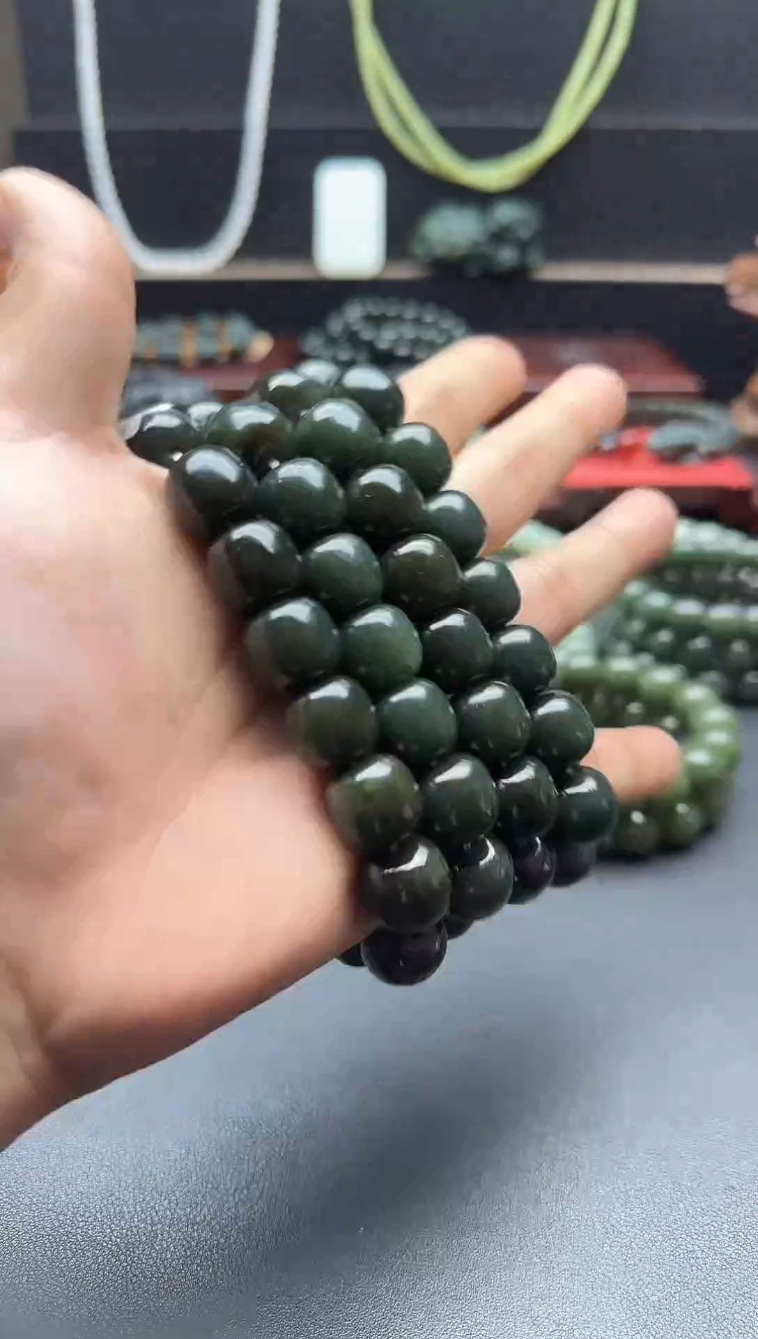 未镶嵌手链和田玉且末蓝卡14M老型手串