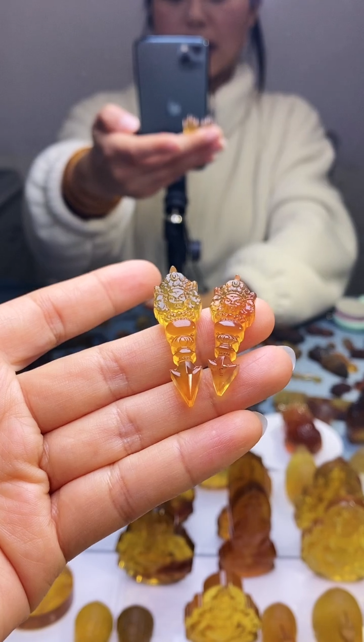 【闪购商品】琥珀颈饰未镶嵌HP97-69（金刚杵*2）