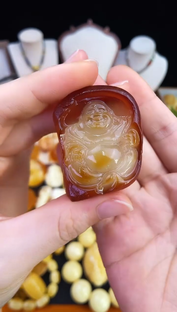 琥珀未镶嵌珠宝奇石柒月